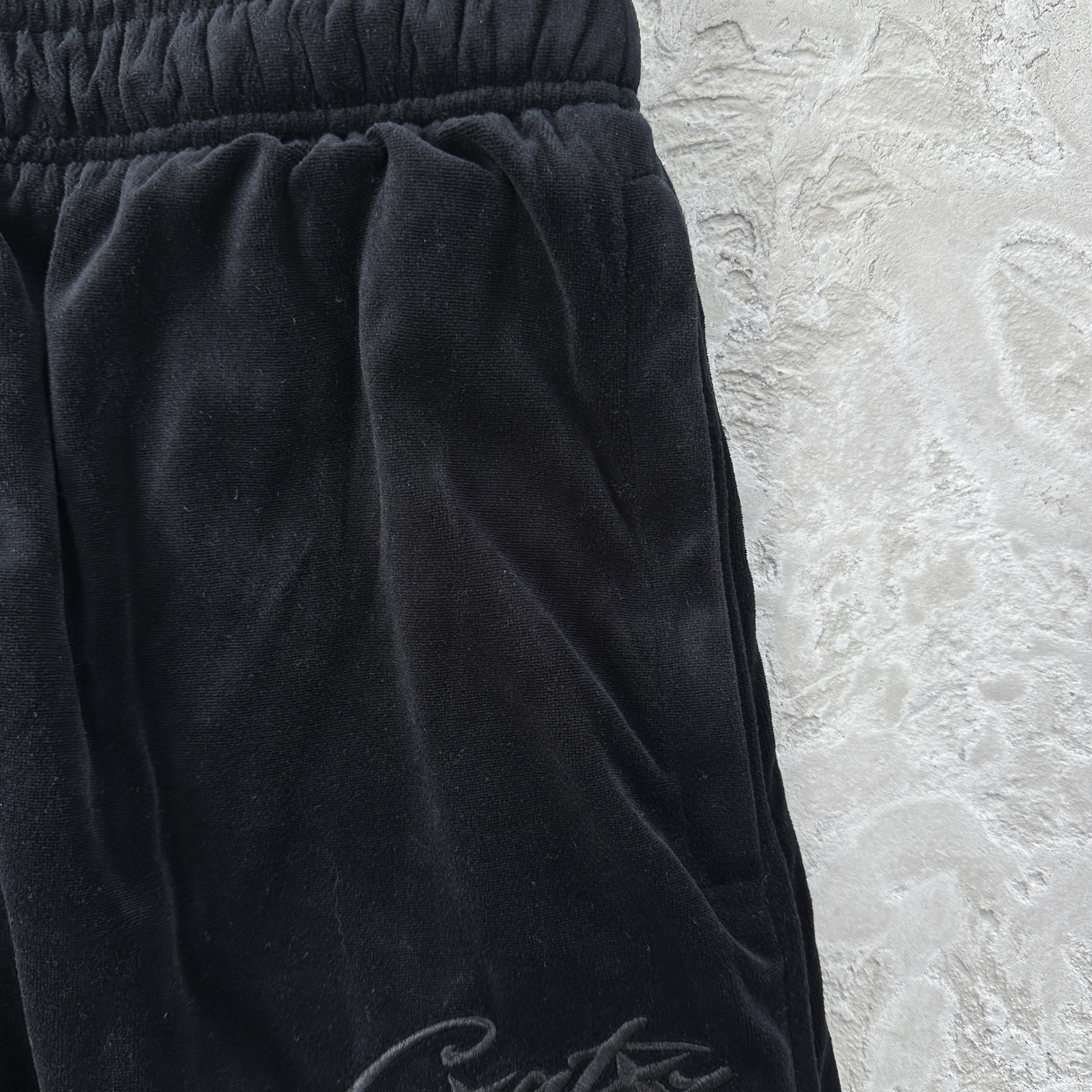 Corteiz Velvet Suit