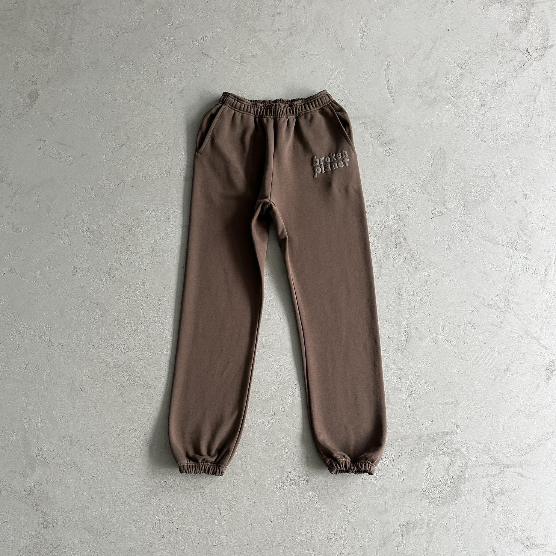 Broken P Granite Base Suit