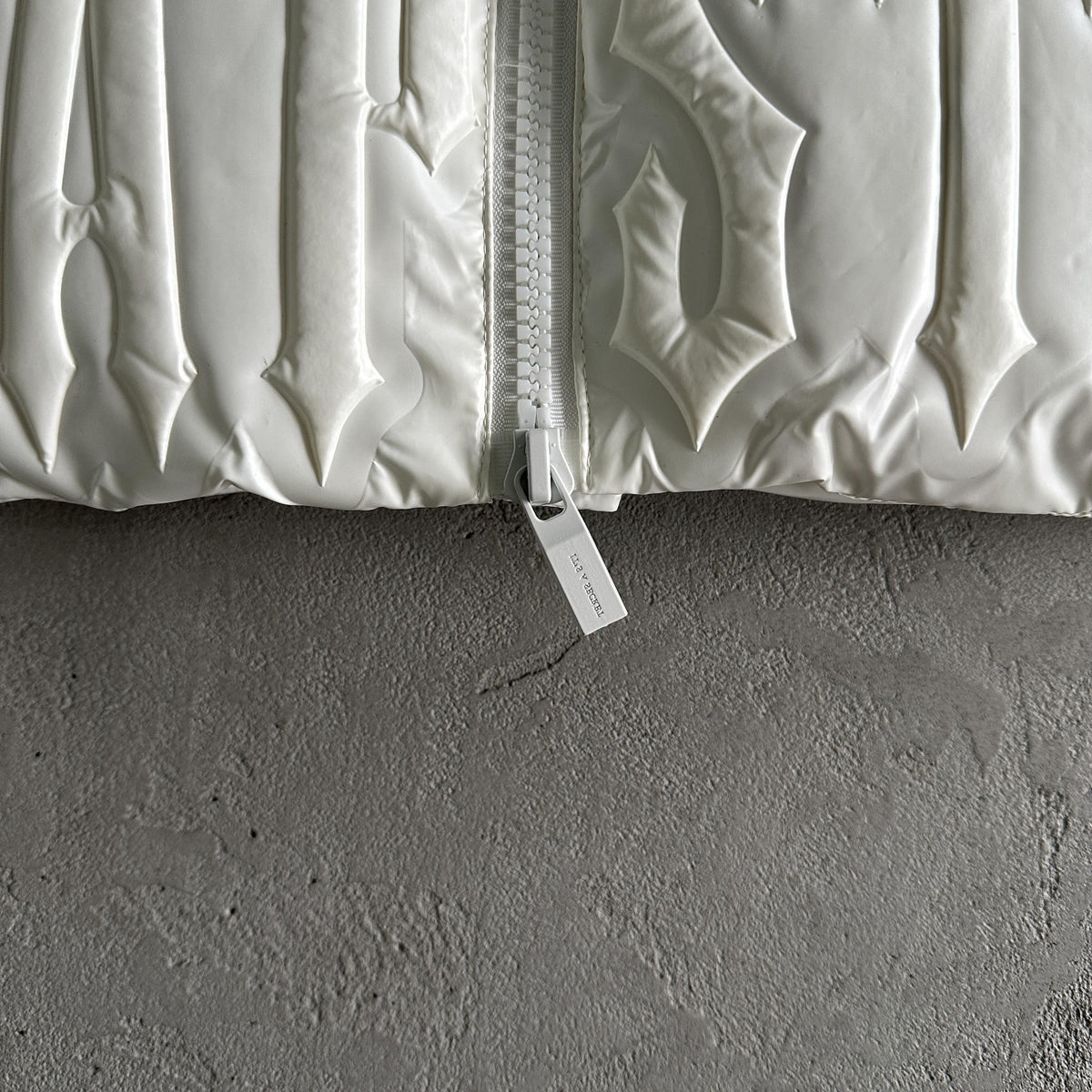 Trapstar Irongate Embossed Puffer Jacket Cream